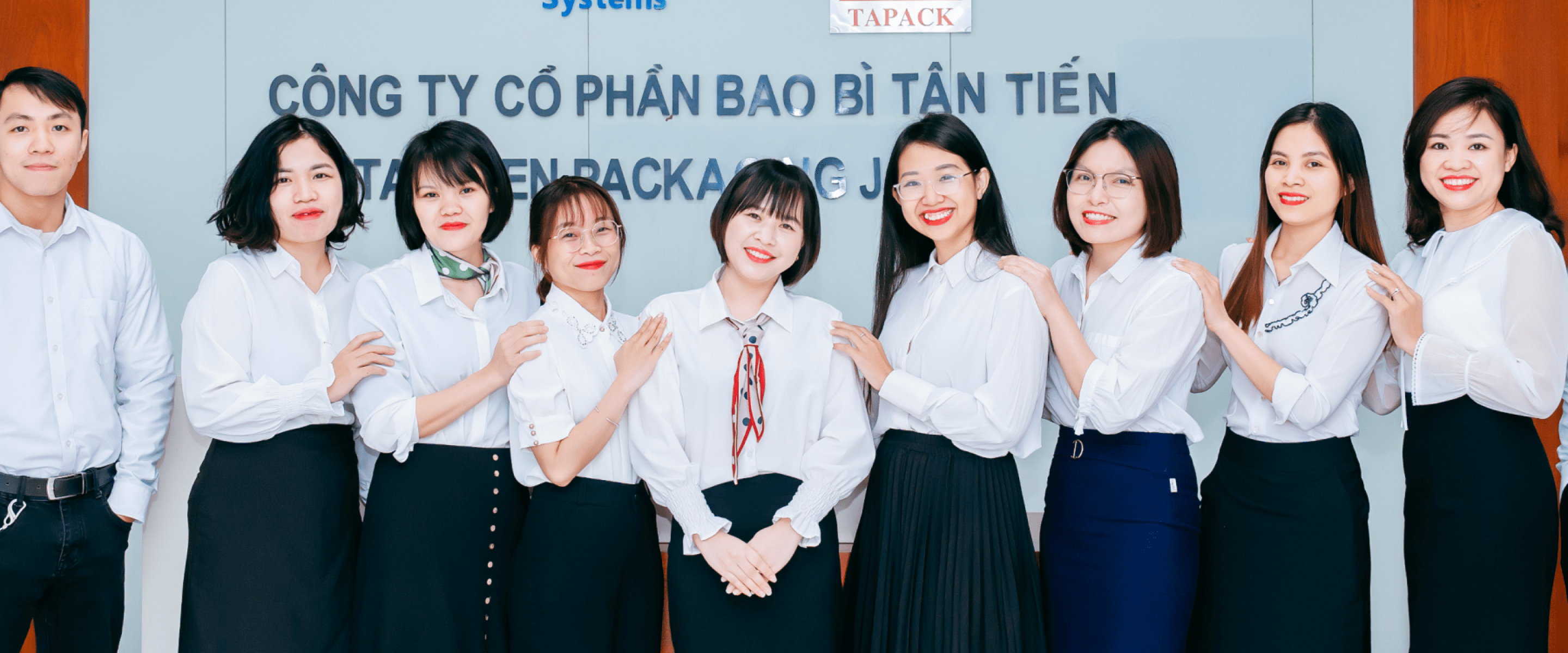 Hơn 50 Năm Hành TrìnhVươn Đến Đỉnh Cao